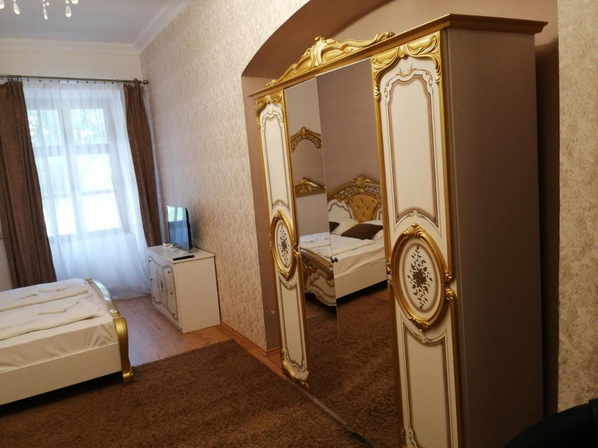 Korona Szallo Sárvár Extérieur photo
