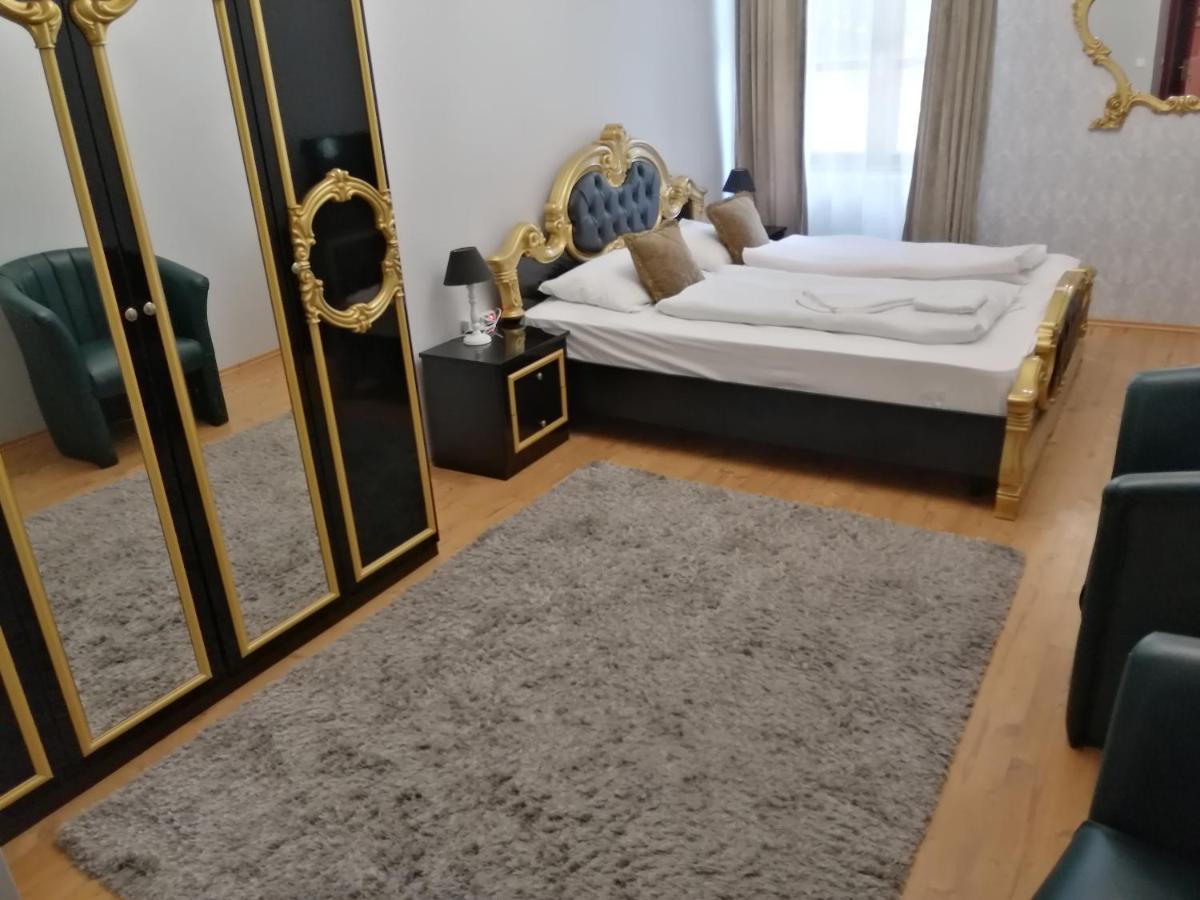 Korona Szallo Sárvár Extérieur photo